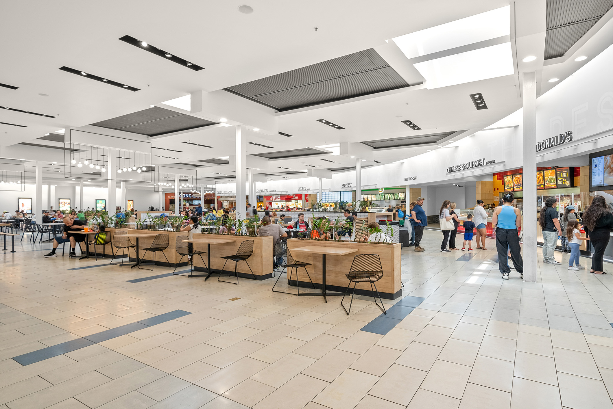 Eastridge-Mall-Food-Court